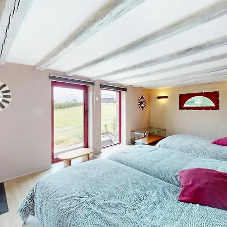 Cozy In Lyre With Wifi Holiday home